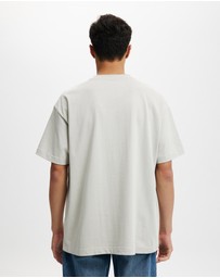 Cotton On - Box Fit T-Shirt