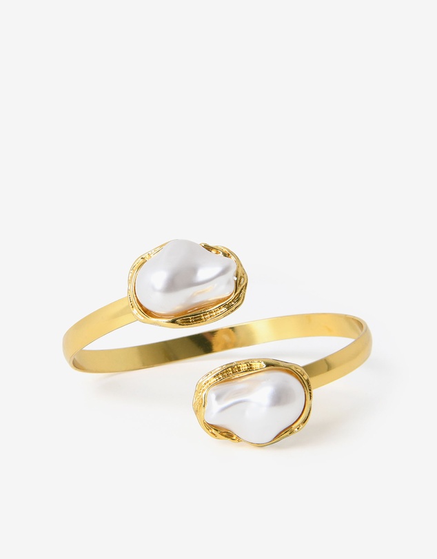 Forcast - Clara Pearl Statement Bracelet