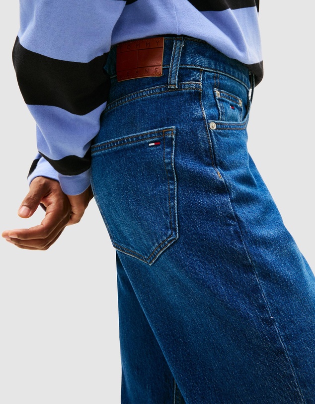 Tommy Jeans - Robbie Relaxed Bootcut Jeans