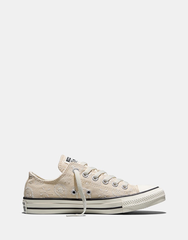 Converse - Chuck Taylor All Star - Women's