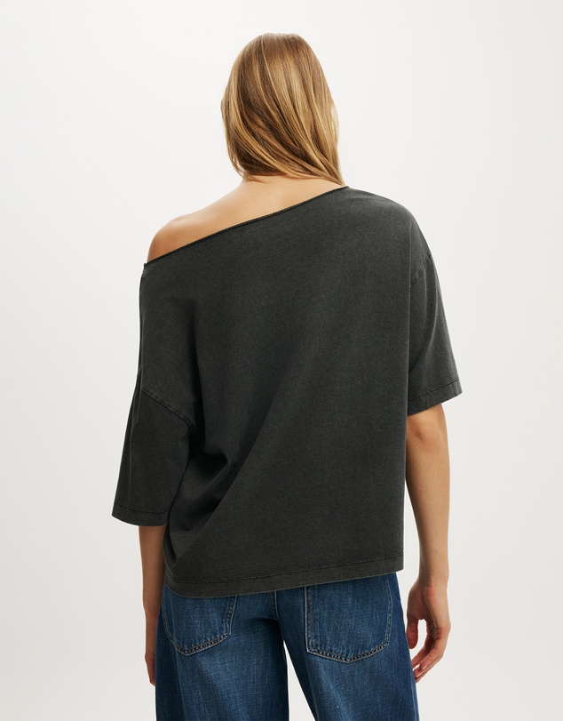 Cotton On - Lcn Music Off Shoulder Boxy Graphic Tee