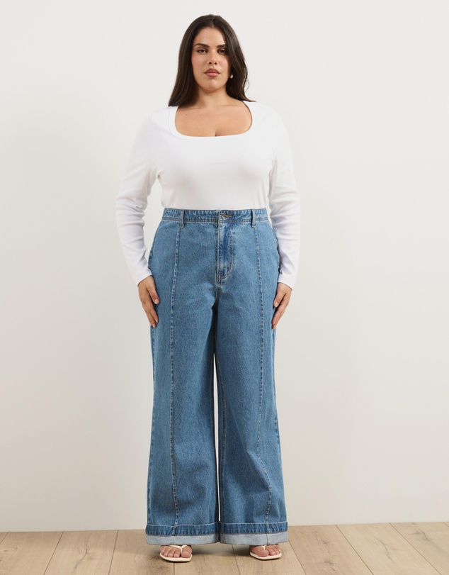 Atmos&Here Curvy - Lorie Pin Tuck Wide Leg Jeans