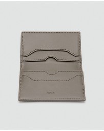 M.N.G - Sandra P Cardholder