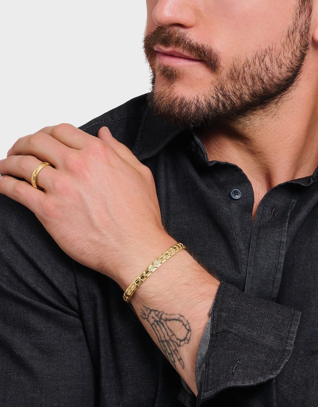THOMAS SABO - Gold Wide Bangle with Crocodile Detailing