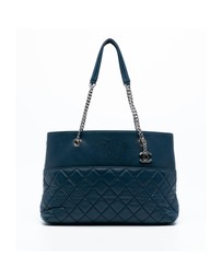 Pre-Loved by Azura Reborn - Pre-Loved Medium Quilted Lambskin Urban Delight Tote