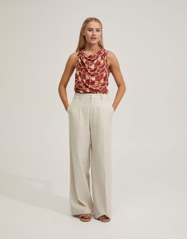 Oxford - Angelica Geo Print Soft Neck Top