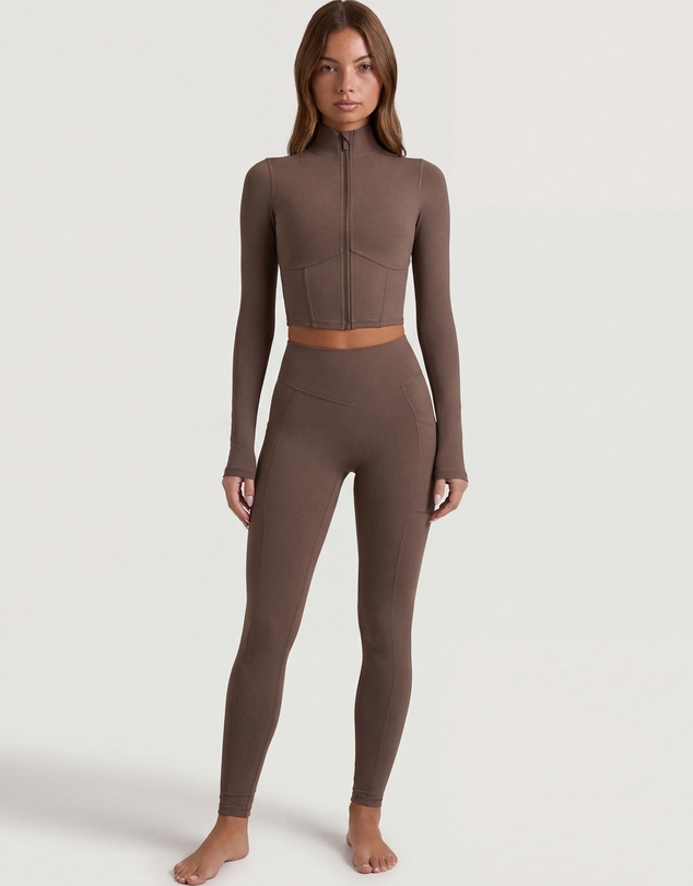 BO+TEE - New Neutrals Soft Active Zip-Up Cropped Jacket