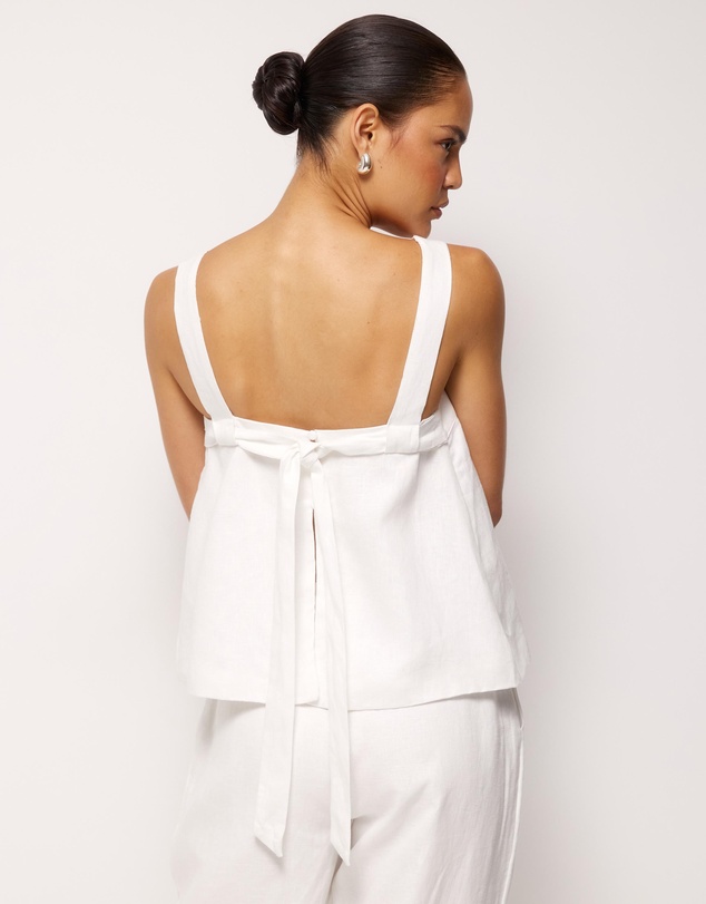 AERE - Straight Neck Tie Back Top