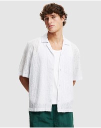 Cotton On - Box Fit Short Sleeve Shirt
