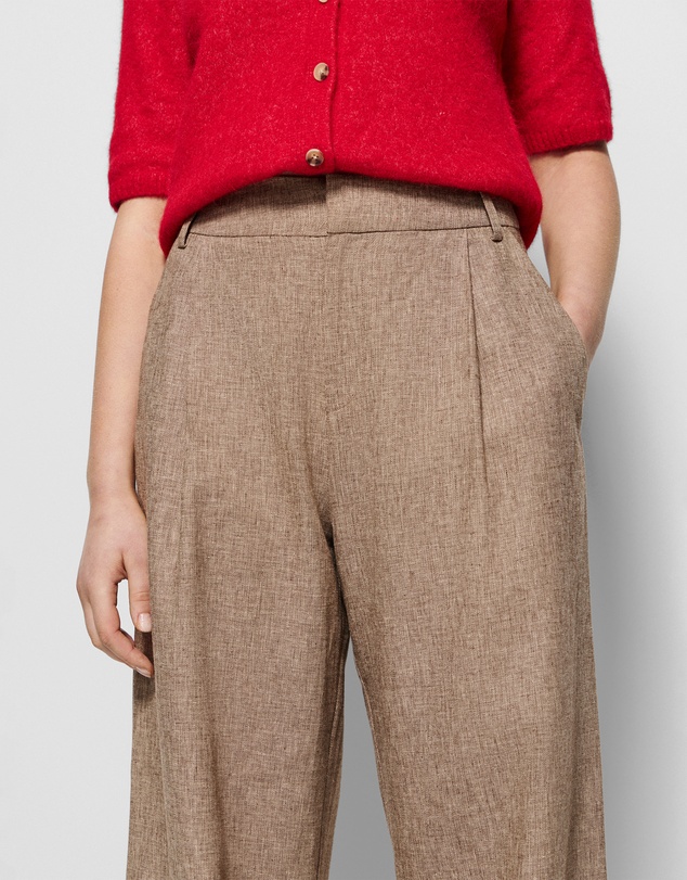 Commonry - Bethanie Pant