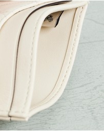 Coach - Essential Quilted Pillow Leather Flat Card Case