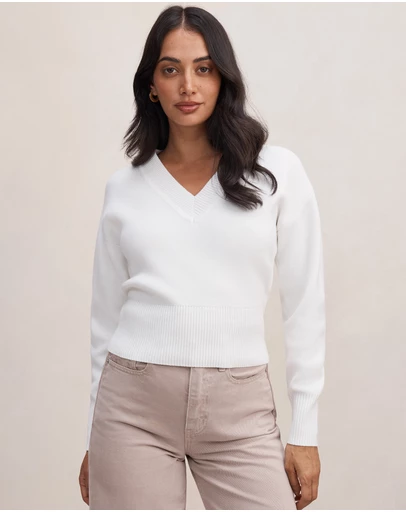 Forever New - Raya V Neck Sweater