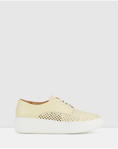 Rollie - Derby City Punch Shoe