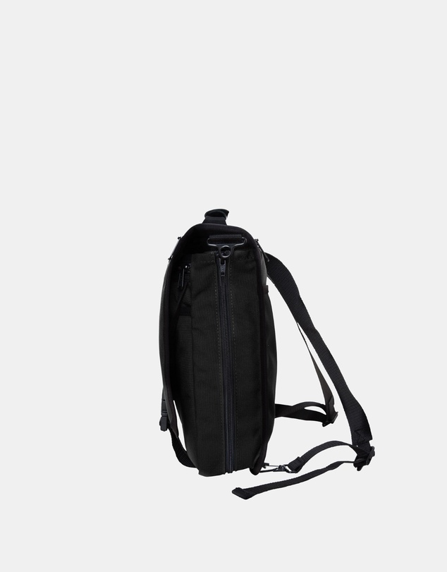 Manhattan Portage  - The Wallstreeter With Back Zipper