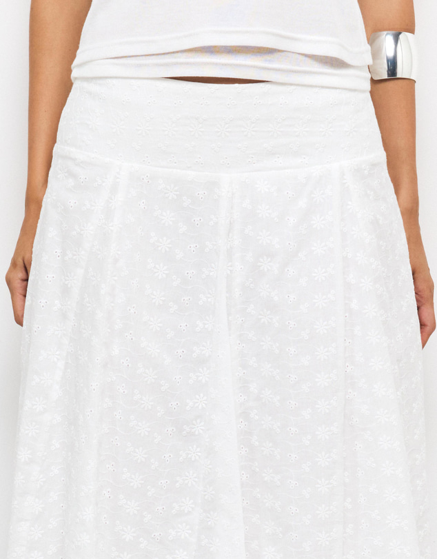 AERE - Tansy Embroidered Midi Skirt