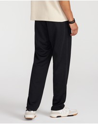 Calibre - Tech Jersey Pants Black