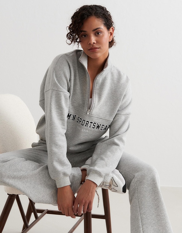 Aim'n - Varsity Blocked Half-Zip Sweater