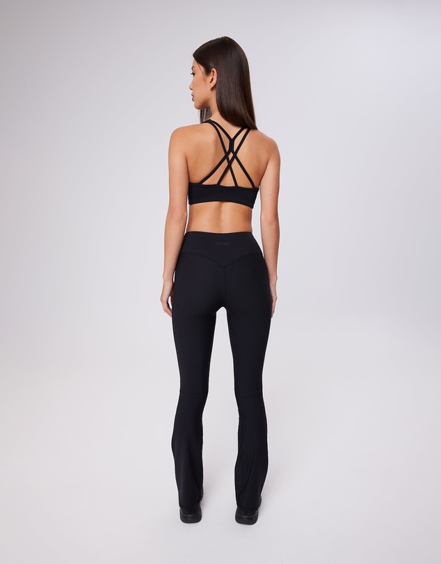 Upstate - Air Sculpt Strappy Crop - Black