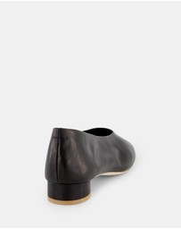 Jeffrey Campbell - Trustee Flats