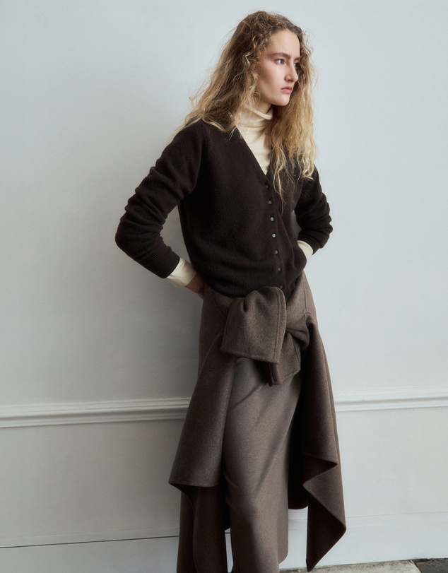 M.N.G - V-Neck Knitted Cardigan