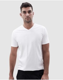 UNISON - Classic V Neck T Shirt