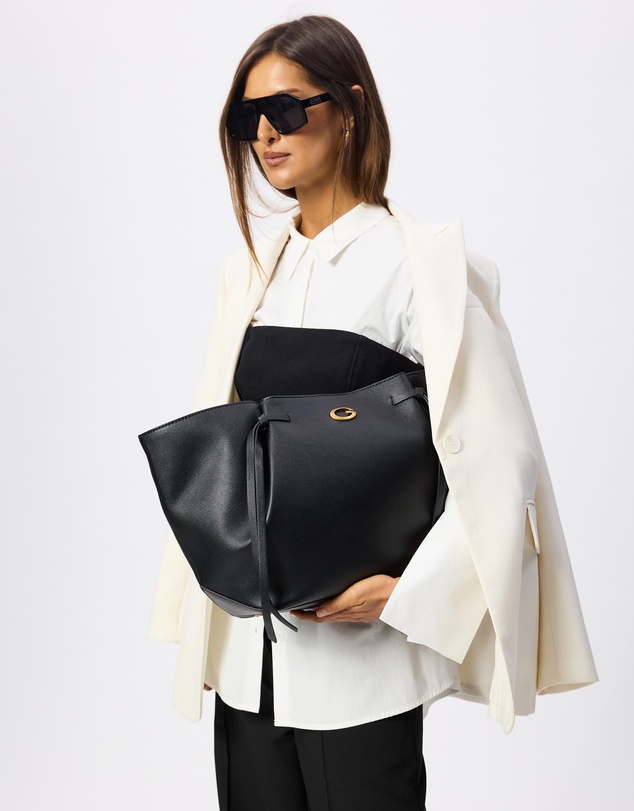 GUESS - Allegra Girlfriend Tote