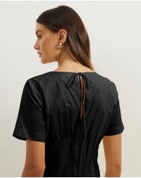 Atmos&Here - Maya Pleat Maxi Dress