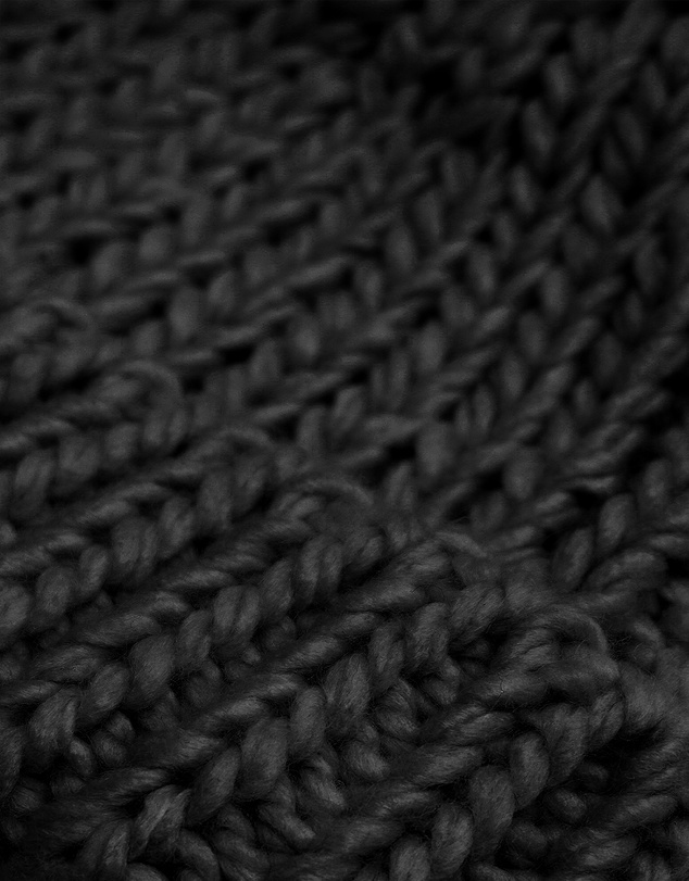 Belle & Bloom - Winter's Kiss Beanie - Black