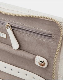 Wolf - Wolf Caroline Jewellery Portfolio Ivory