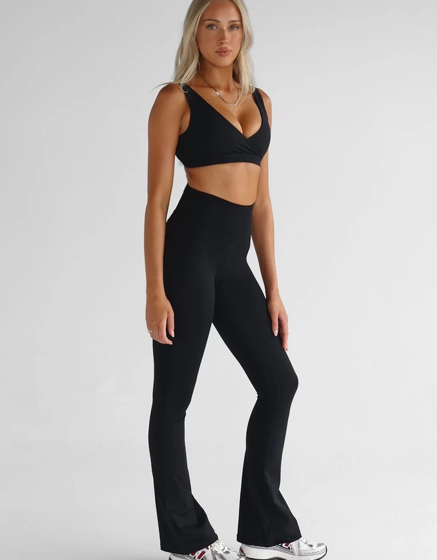 Leelo Active - Sculpt Flare Leggings