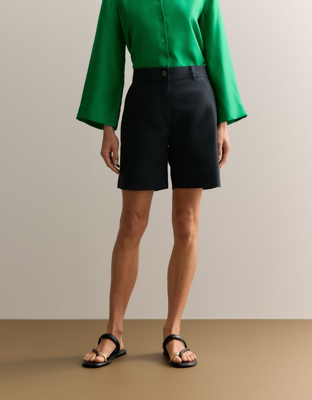 Trenery - Stretch Cotton Double Cloth Short in Black