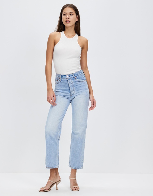 Levi's - Ribcage Straight Ankle Jeans