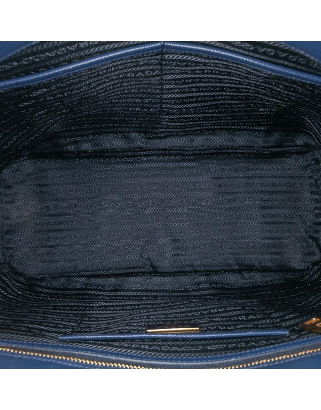 Pre-Loved by Azura Reborn - Pre-Loved Large Saffiano Lux Galleria Double Zip Tote