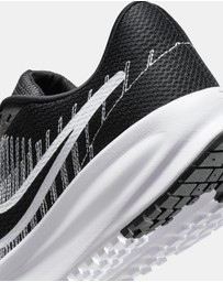 Nike - Nike Run Defy - Men's