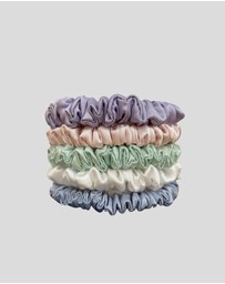 SILK MAGNOLIA - Pure Silk Scrunchie