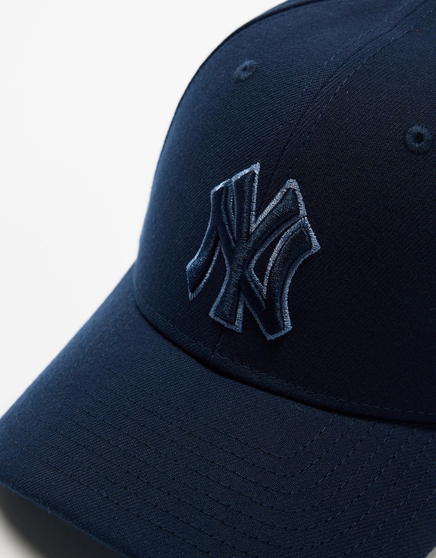 New Era - 3930 Faded New York Yankees Cap