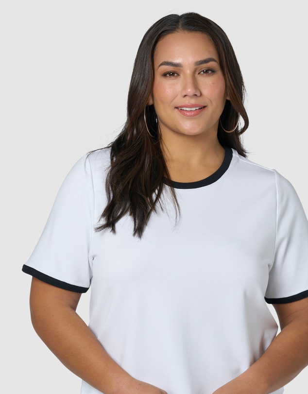 Sunday In The City - Luxe Contrast Tee