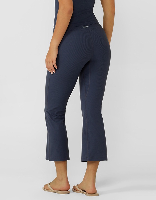 Lorna Jane - Irresistible Luxe Active Rib Cropped Yoga Pants