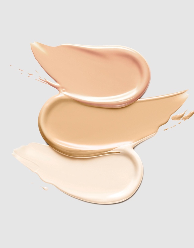 Elizabeth Arden - Flawless Finish Skincaring Foundation