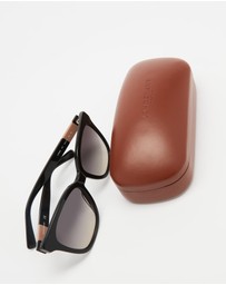 Longchamp - LO696S
