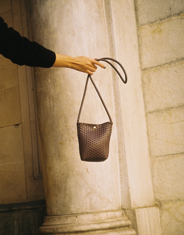 Mimmi Terra - Woven Cross Body Sling Cioccolato