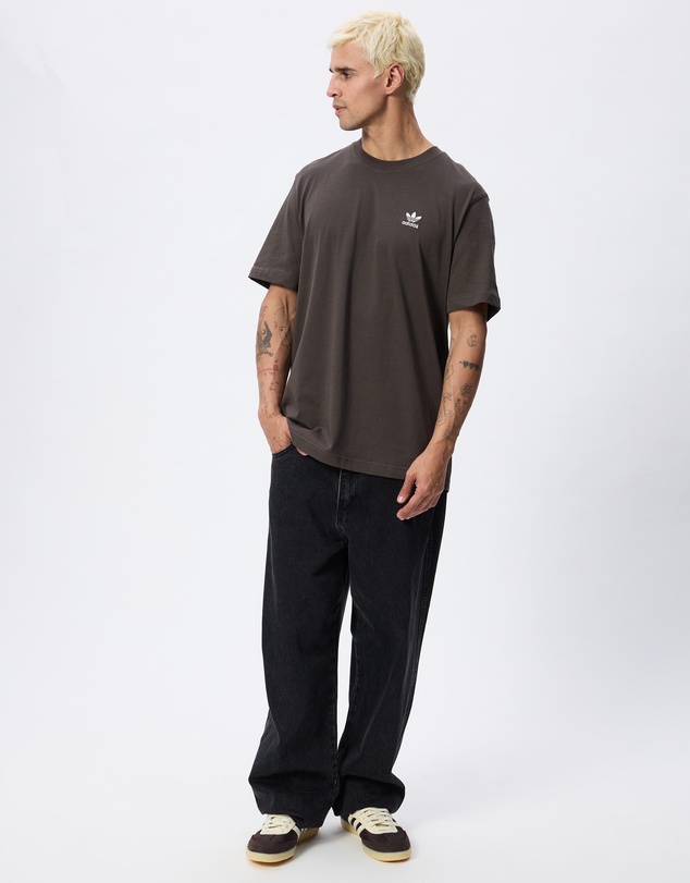 adidas Originals - Essentials Loose Fit T-Shirt - ICONIC EXCLUSIVE