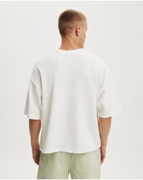 Cotton On - Cropped Fit T-Shirt