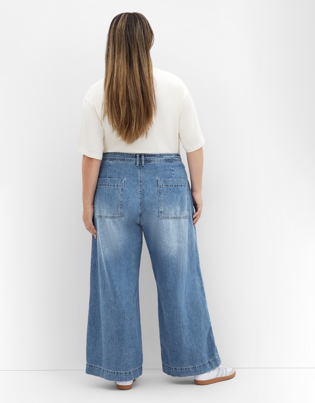 City Chic - Tayla Wide Leg Crop Jean