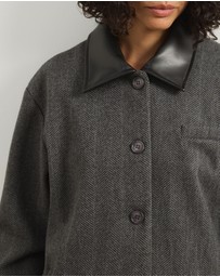 Atmos&Here - Sofia Herringbone Boxy Jacket