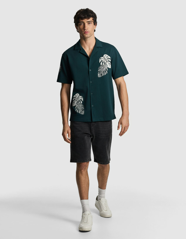 yd. - Stellan Embroidered Shirt
