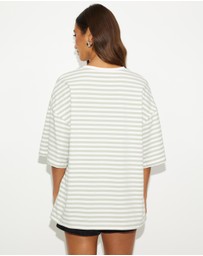 Dazie - Nostalgia Stripe Oversized Boyfriend Tee