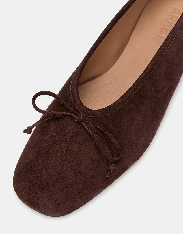 ARKET - Suede Ballerina