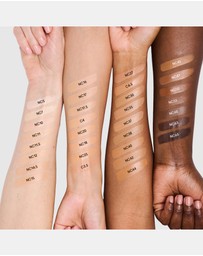 MAC - Studio Radiance Serum-Powered Foundation