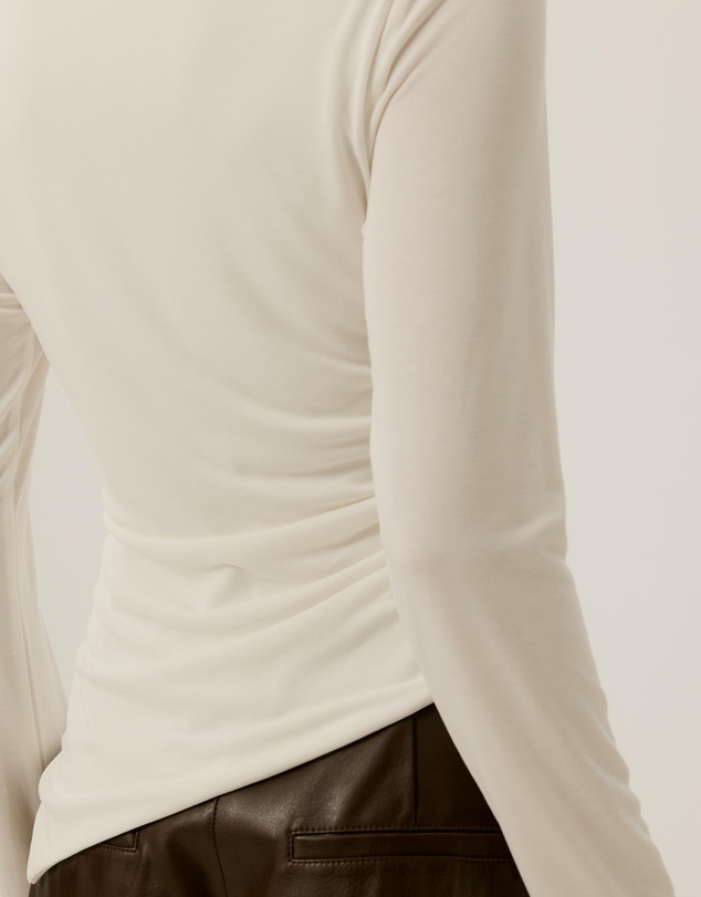 Tussah - Bonnie Asymmetric Ruched Long Sleeve Top